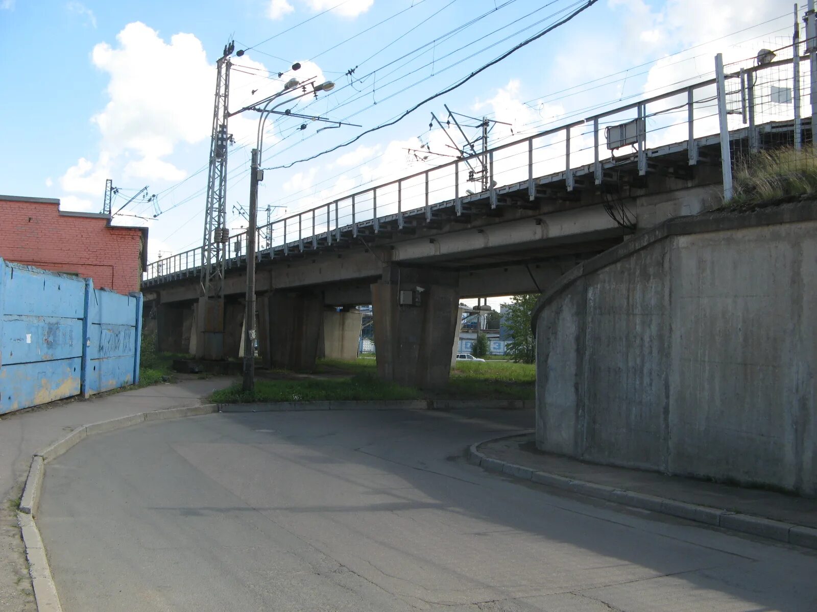 Эстакада Финляндского железнодорожного моста. Сортировочный мост Санкт-Петербург. Ж/Д путепровод. Эстакада СПБ. Ленинградская эстакада