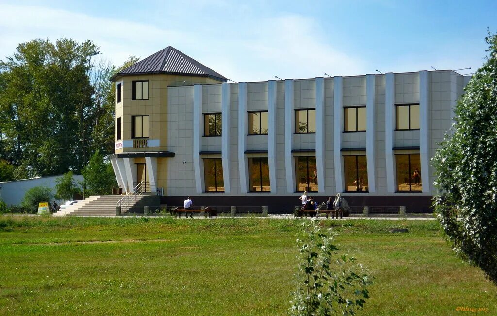 книжный магазин в с. шипуново алтайский край гостиница премьер. шипуново пер. центр занятости шипуново алтайский край. алтайский край шипуновский район с шипуново.