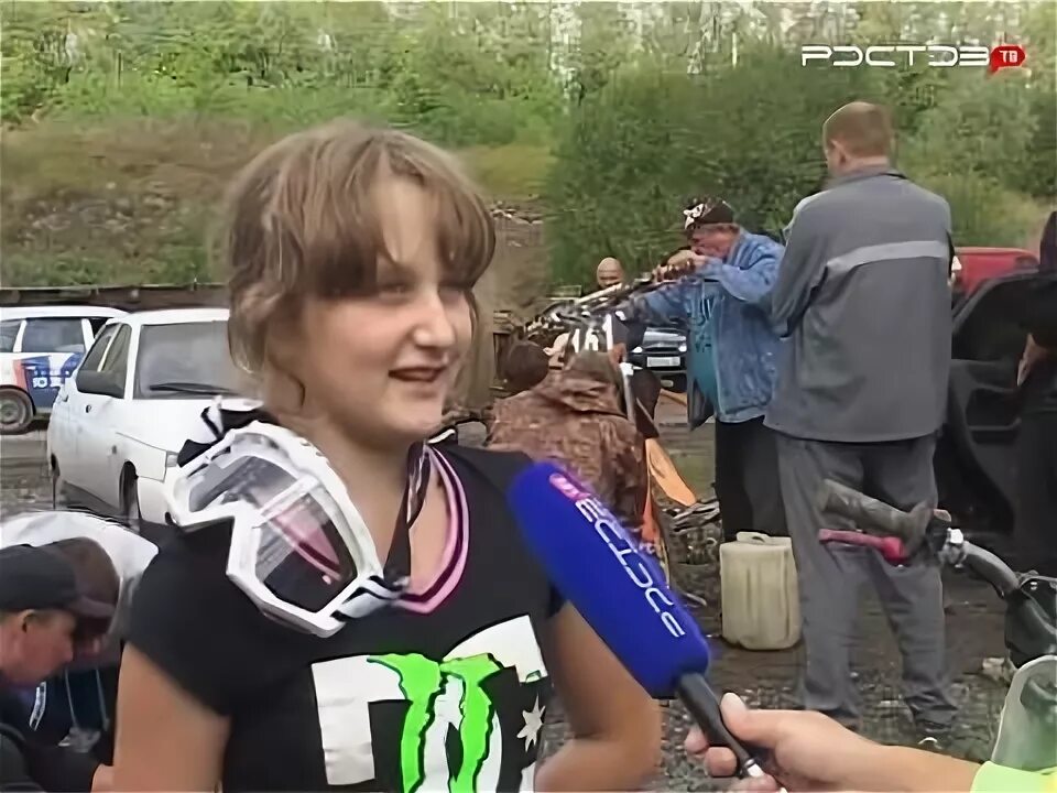 Подожди девушки не участвуют в недочабре. Мотокросс девушки. мотокросс женщины ссср.