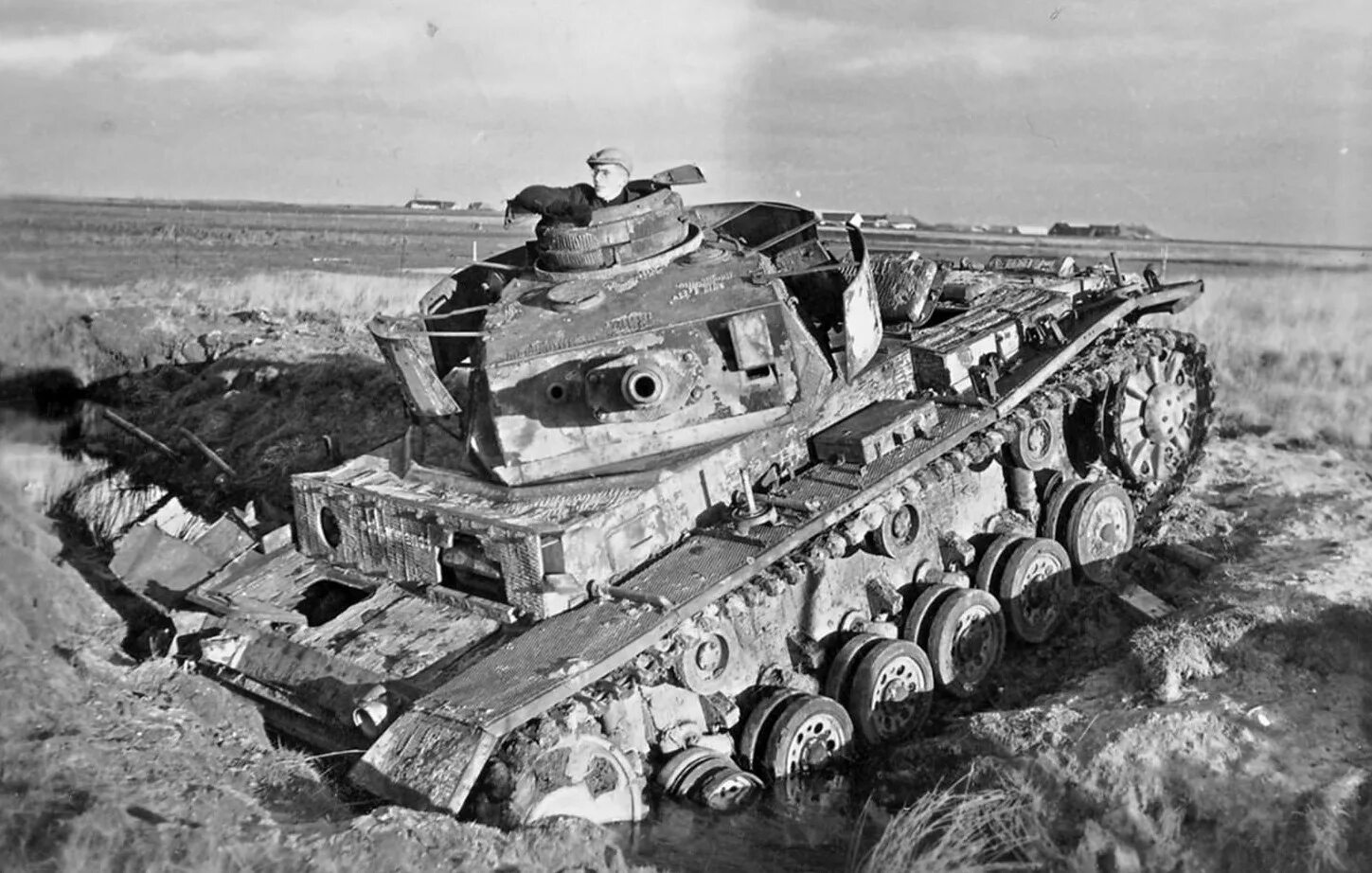 PZ III Ausf. N 2-Я танковая дивизия Курская дуга. Подбитый танк PZ-3. PZ.III Ausf.n. Подбитый PZ 4. Подбитые немецкие танки