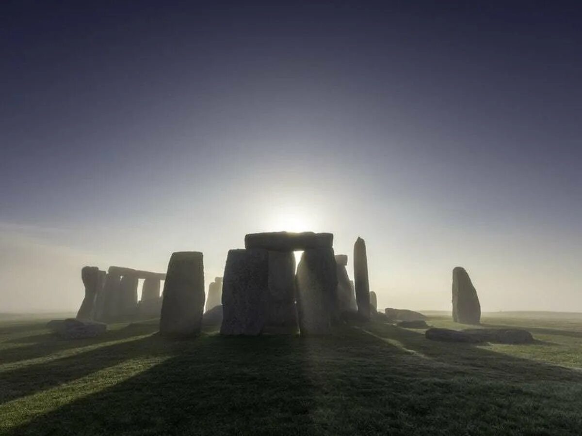 Stonehenge is perhaps the worlds. Столбы Стоунхендж. Тернер Стоунхендж. Крымский Стоунхендж Поповка. Стоунхендж чудо света.