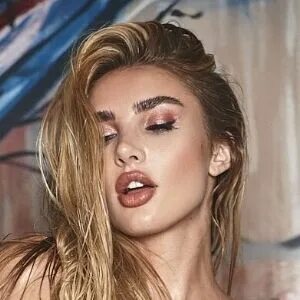 Kenzie anne 2022. Кензи энн эйфория. Miss kenzie. Miss kenzie. Kenzie anna.