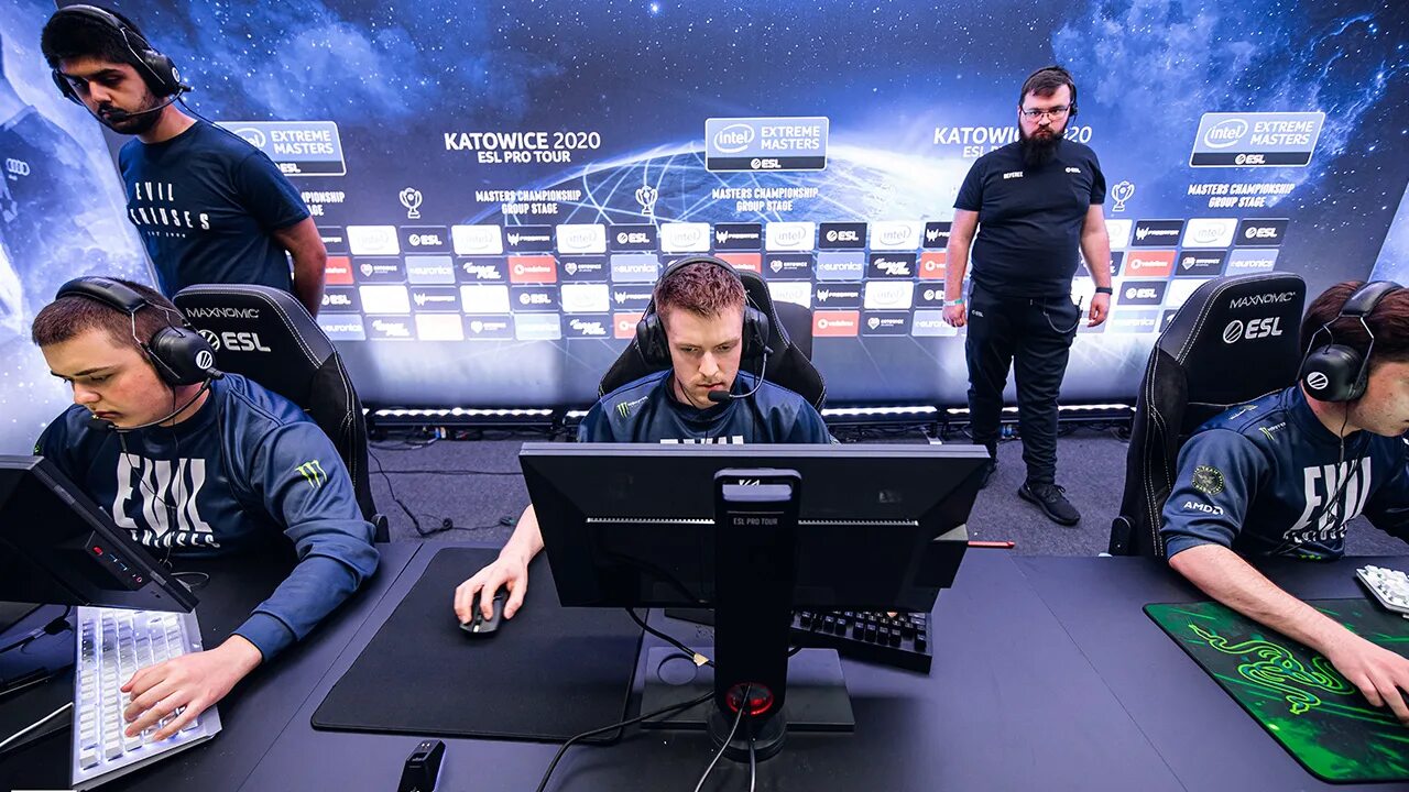 Киберспорт Evil Geniuses. Битва команд. Evil Geniuses Team Liquid. Evil Geniuses CS go 2020 RMR. Дивизион б группа 1