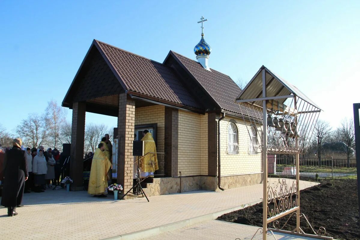 Село сподарюшино белгородской области. Дроновка Белгородская область. Дроновка Грайворонский район. Село Дроновка Белгородской области Грайворонский. Деревня Дроновка.