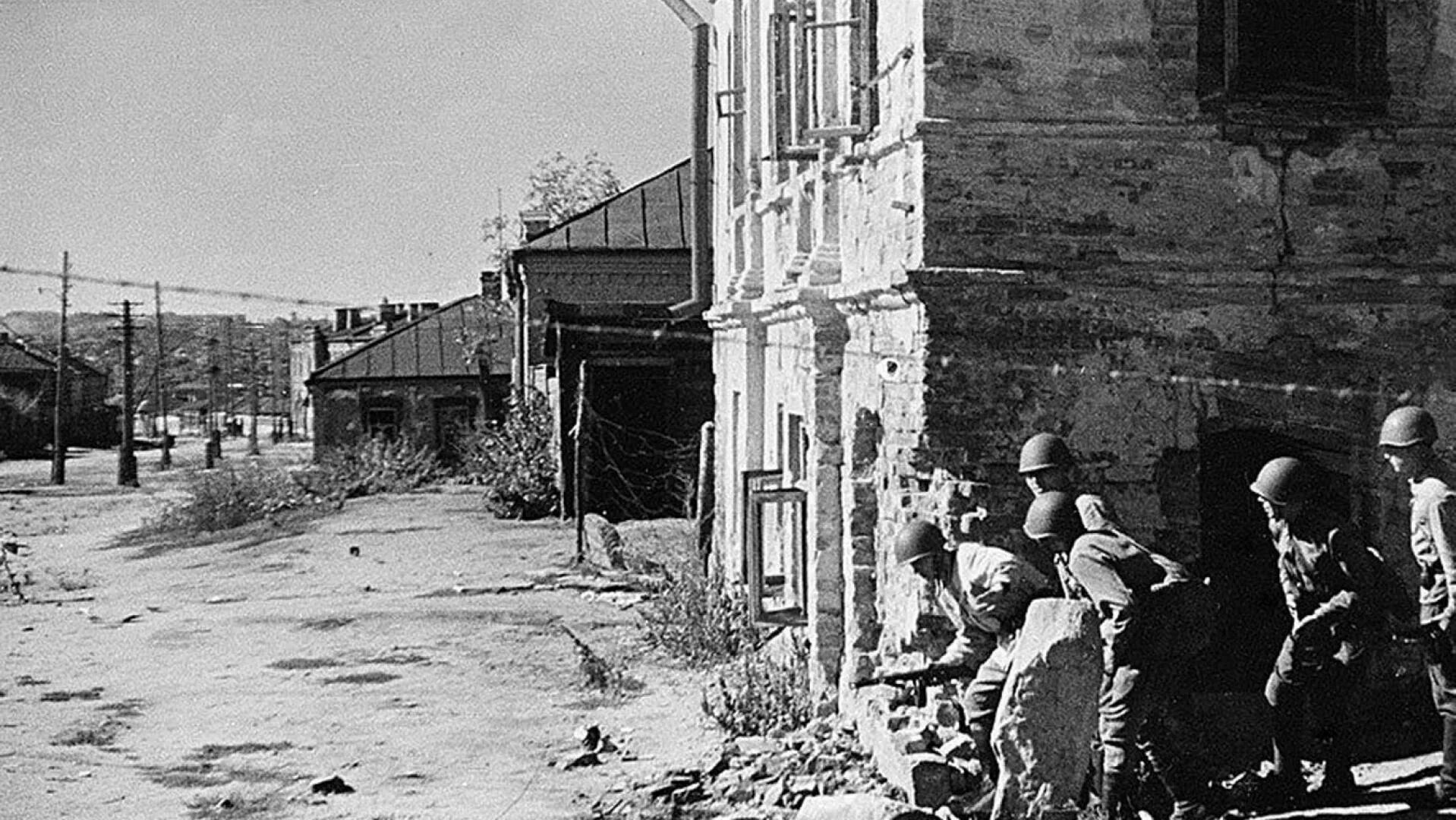 Битва за Воронеж 1942. Освобождение Воронежа 1943. Бои за Воронеж 1942. Осенью 1941 ввиду угрозы захвата воронежа