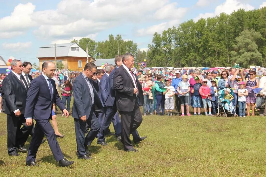 Погода в мишкино на месяц. Сабантуй Мишкино. Село Мишкино Республики Башкортостан. Татарбаево Мишкинский район Хабибуллин. Организации села Мишкино Башкортостан.