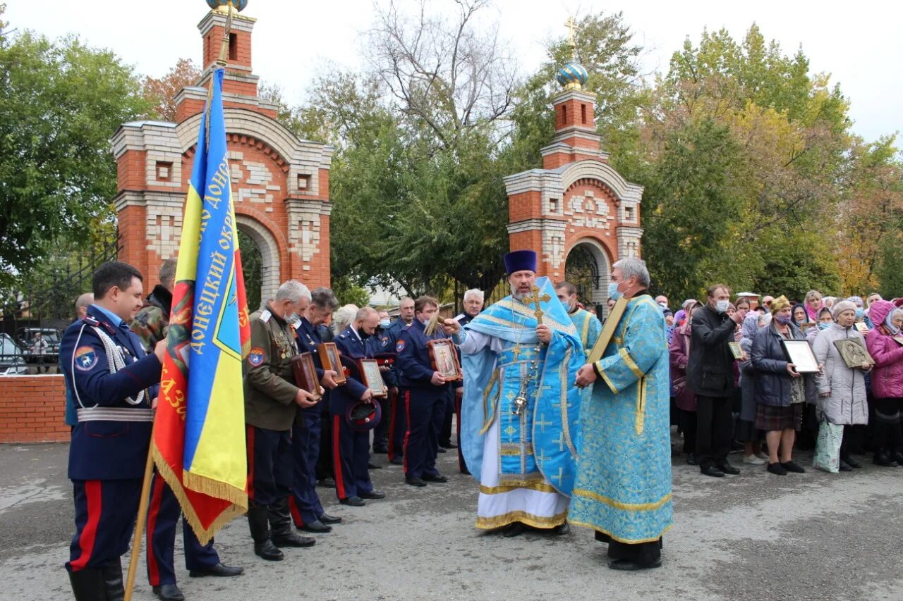 Каменск шахтинский сейчас. Свято Покровский храм Каменск Шахтинский. Храм Пресвятой Богородицы (Каменск-Шахтинский). Каменск-Шахтинский Покровская Церковь. Церковь Покрова Пресвятой Богородицы (Каменск-Шахтинский).