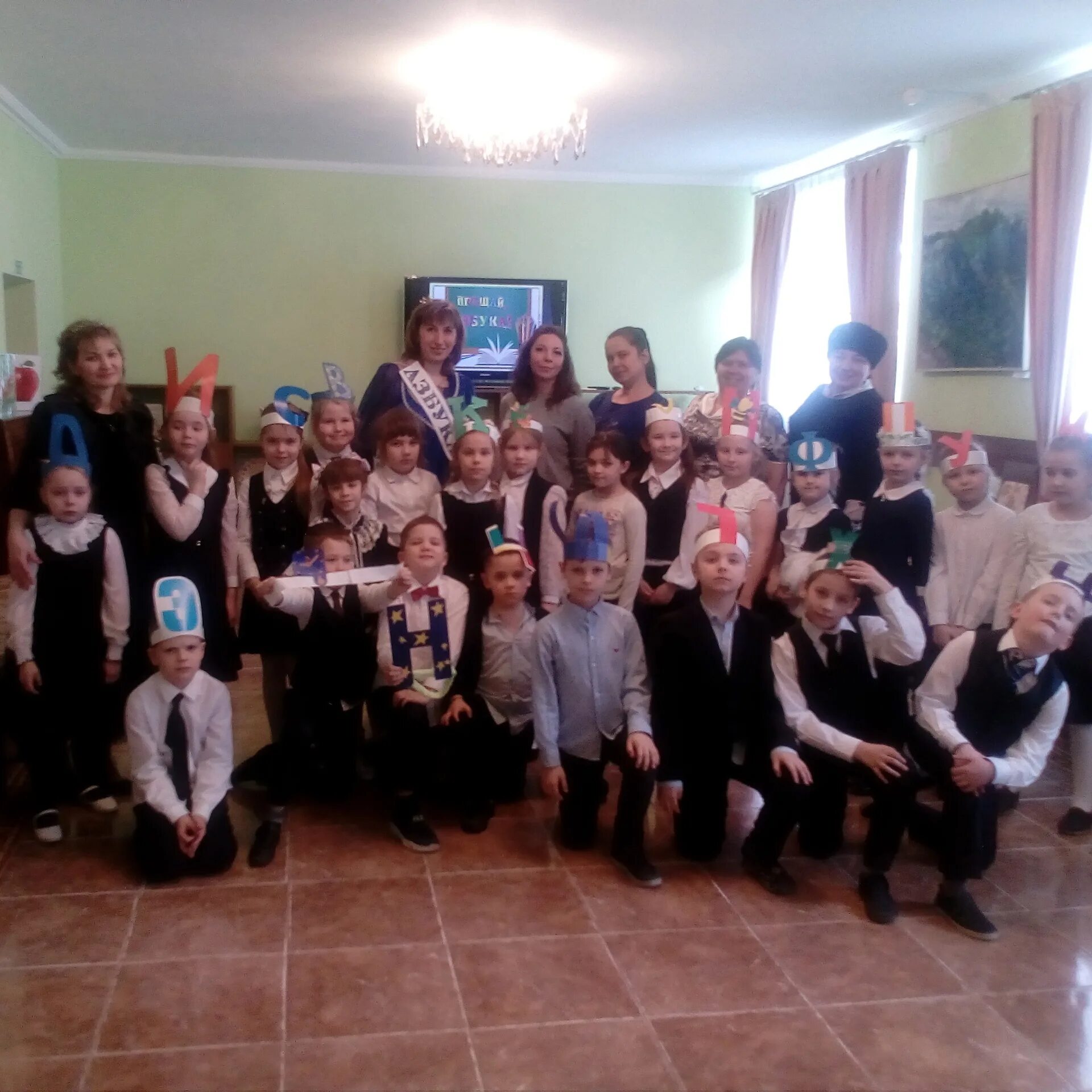 В/ч 12633 пушкин красносельское шоссе. 409 школа пушкин. Школа нянь пушкин. Школа 409. Школа 409 музей.