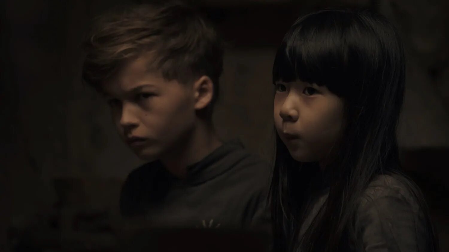 селина джонс воспитанные волками. воспитанные волками сериал. ниам алгар. воспитанные волками сериал 2020. воспитанные волками 10.