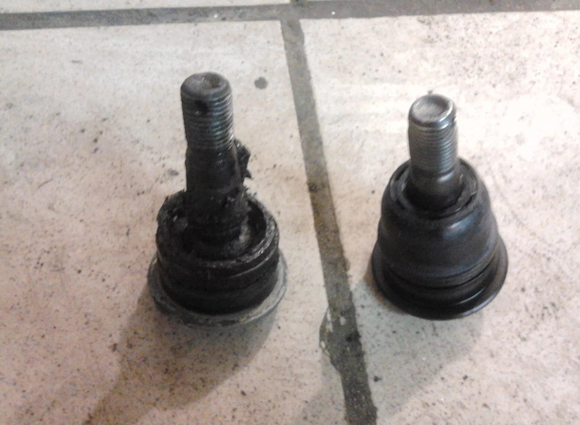 Шаровая ниссан куб. Ниссан марч к11 шаровая опора. Ball joint шаровая. 52544. Опора шаровая нижняя mb 100 2001 г.