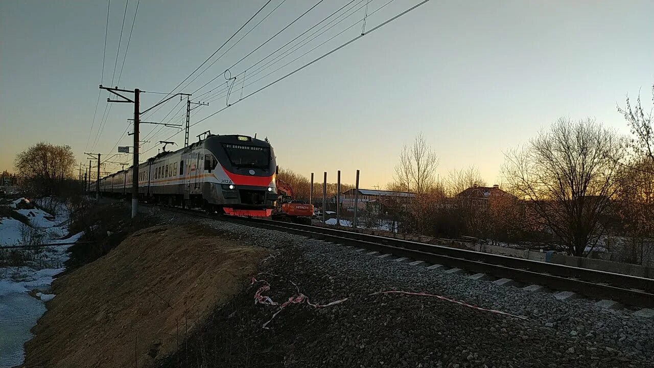 Электричка луговая вторая речка. Электричка луговая вторая речка. Поезд электричка. Elektrichski duga. Станции электричек.