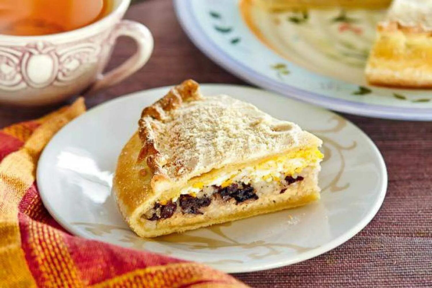 Губадия сладкая с рисом и изюмом. Губадия татарский. Губадия башкирская. Губадия татарский пирог. Губадия сладкая.