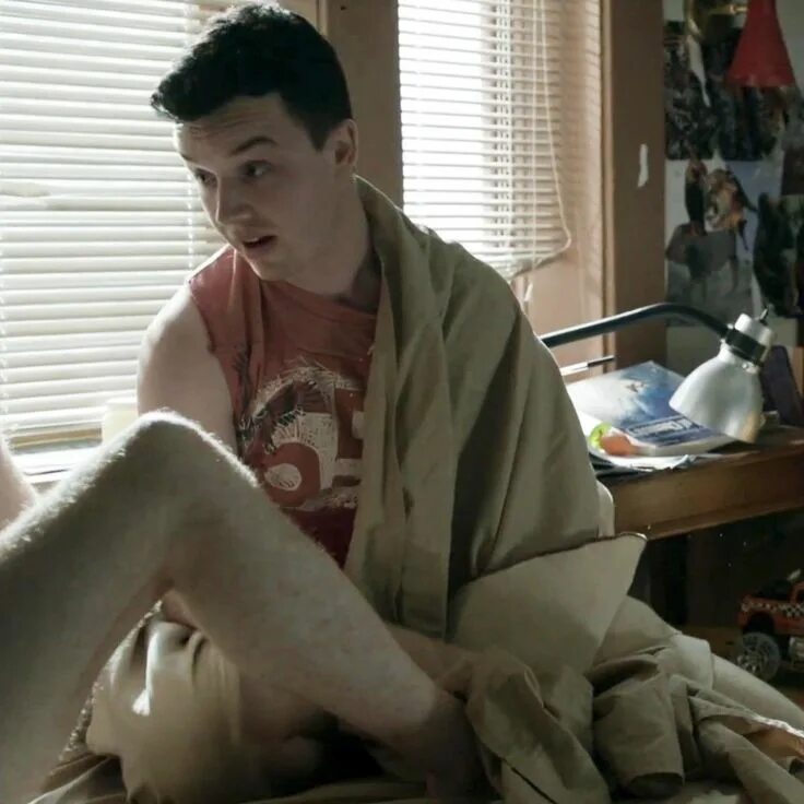 Девочка развлекает мальчиков. Zen video org boy. Бесстыжие мальчишки дергают. Zen video org boy. Бойс синема.