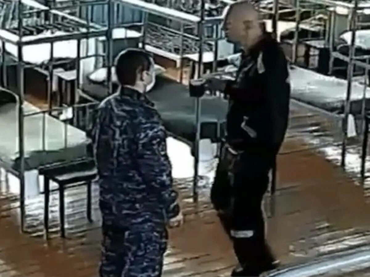 Сизо украины. Освобождение из колонии. Дюмин отрицалово. Освободившиеся из мест лишения свободы. Зеки отпускают.