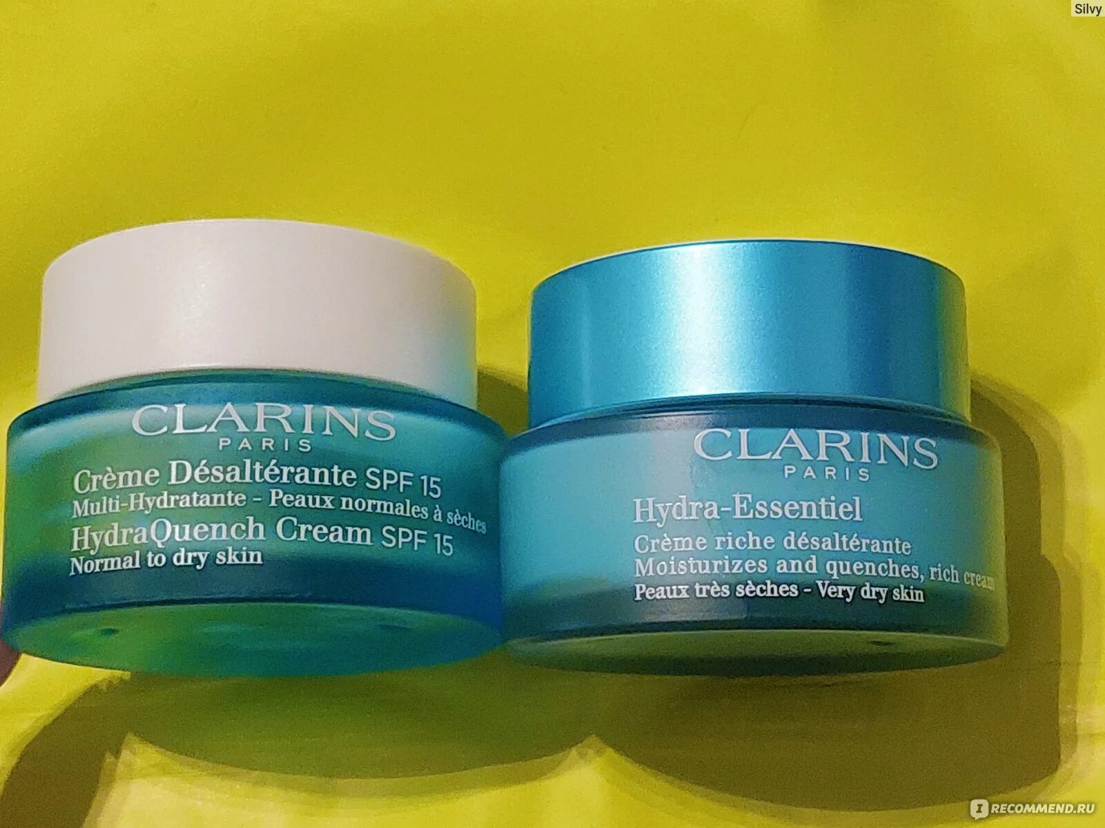 Крем clarins hydra. Clarins hydra essential creme. Крем clarins hydra essential. Hydra essential creme desalterante. Увлажняющий крем для сухой кожи clarins hydra-essentiel.