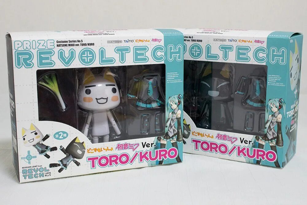 Demo demo issyo. Toro and Kuro. Revoltech Toro Kuro. Toro Cat Sony. Toro/Kuro Figurine.