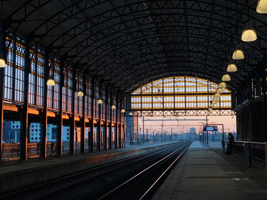 Вокзал. Train Station. Stockholm Train Station. São Bento Train Station. Поезд вокзал номер телефона