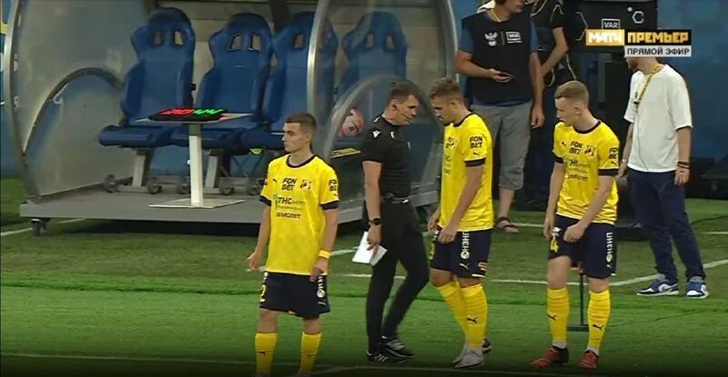 федотов игорь славович судья. игорь федотов арбитр фото. бывший футбольный судья игорь федотов. игорь федотов арбитр цитата.