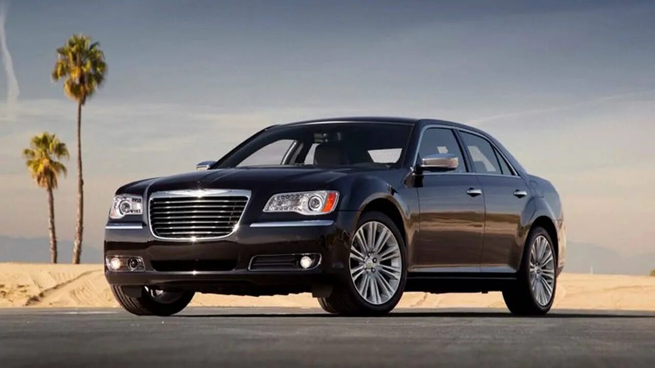 C 300 600. Chrysler 300. Lancia Thema 300c. Chrysler 300c 2011. Лянча Крайслер 300с.