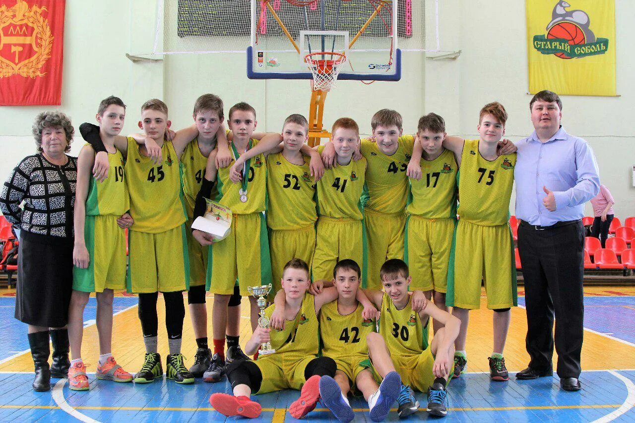 Дагомыс спортшкола. Дюсш старая русса зима. Дюсш старая купавна фото. Стар дюсш. Стар дюсш.