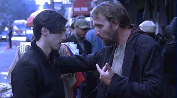 Невидимый персонаж. Невидимый персонаж. Невидимый персонаж. Незаметные герои. Микаэл персбрандт.