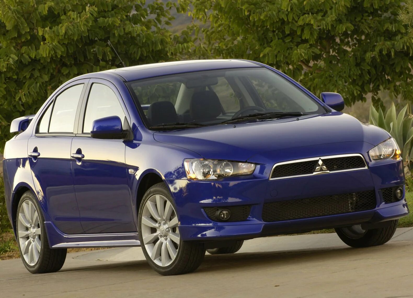 Мицубиси Лансер 20. Mitsubishi Lancer x. Lancer Mitsubishi Lancer. Митсубиси ланцер 10. Mitsubishi lancer фото