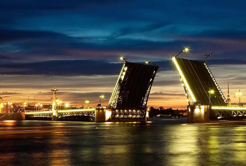 Санкт петербург город поет. Мосты санкт-петербурга. разводной мост в санкт-петербурге. дворцовый мост санкт. дворцовый мост санкт-петербург фото.
