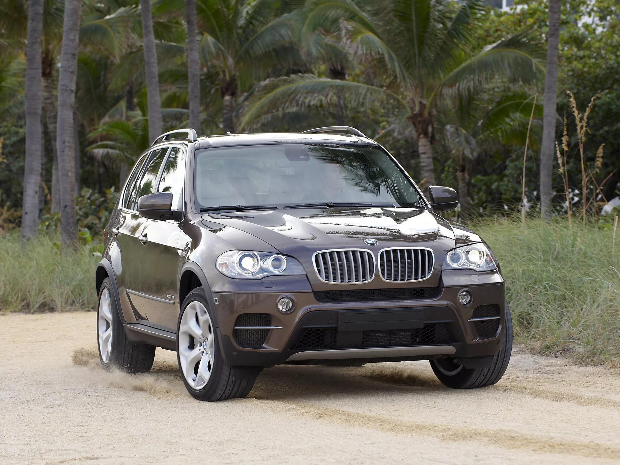 Bmw x5 2011. BMW x5m 2011. BMW x5 2010. BMW x5m 2010.