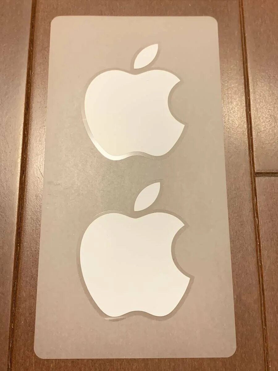 Стикеры на видео на айфоне. Наклейка Apple. Наклейка айфон яблоко. Наклейки от айфона. Наклейка логотип Apple.
