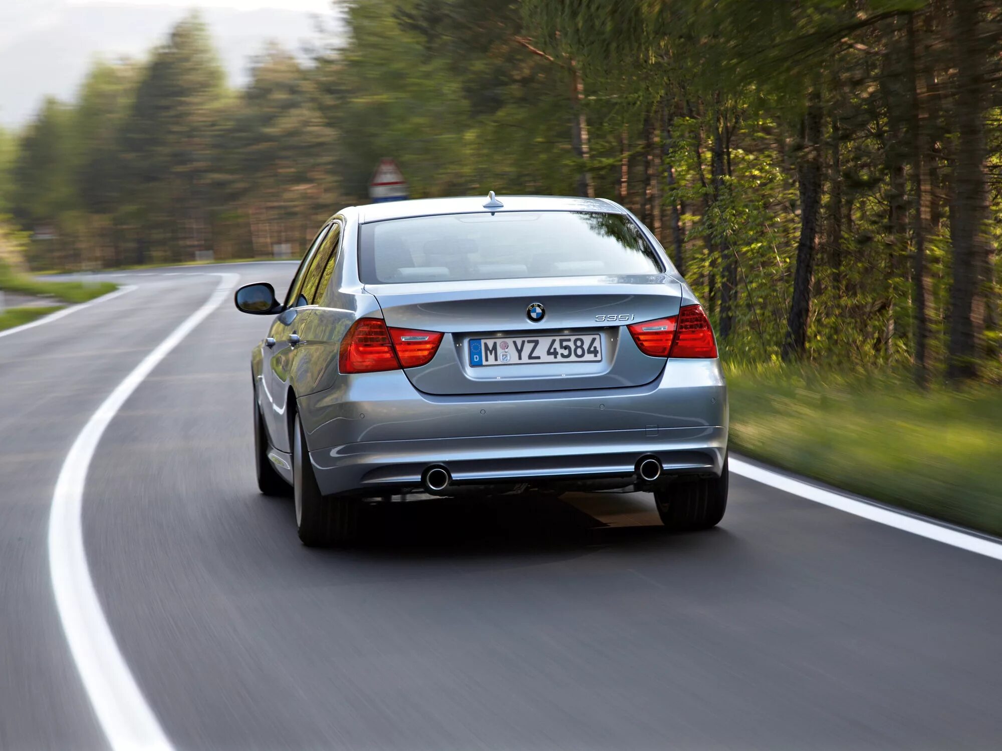 Bmw 3 задний. BMW 3 Series 2008. 2008 BMW 3 Series e90.