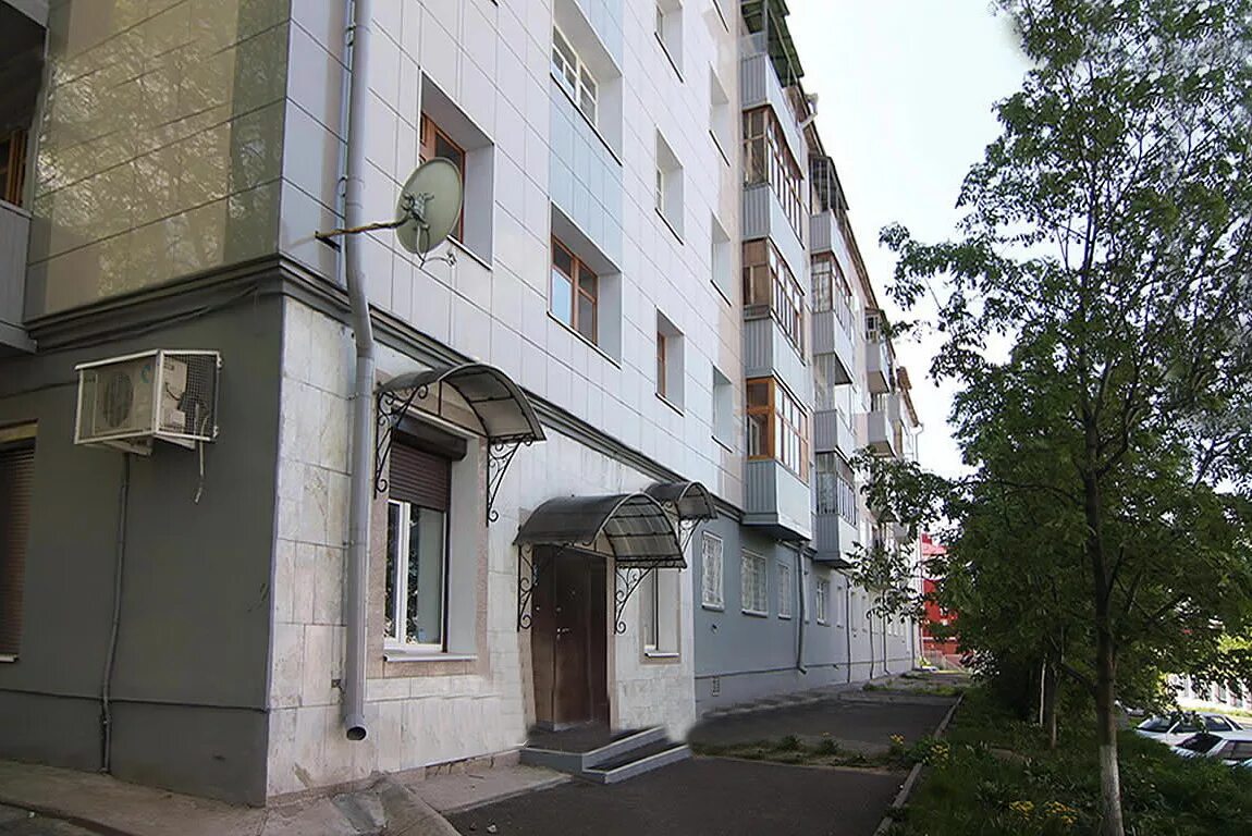 малая красная 14 казань. малая красная 7. ул красная 21 калининград. улица большая красная казань. радуга плати маркет.