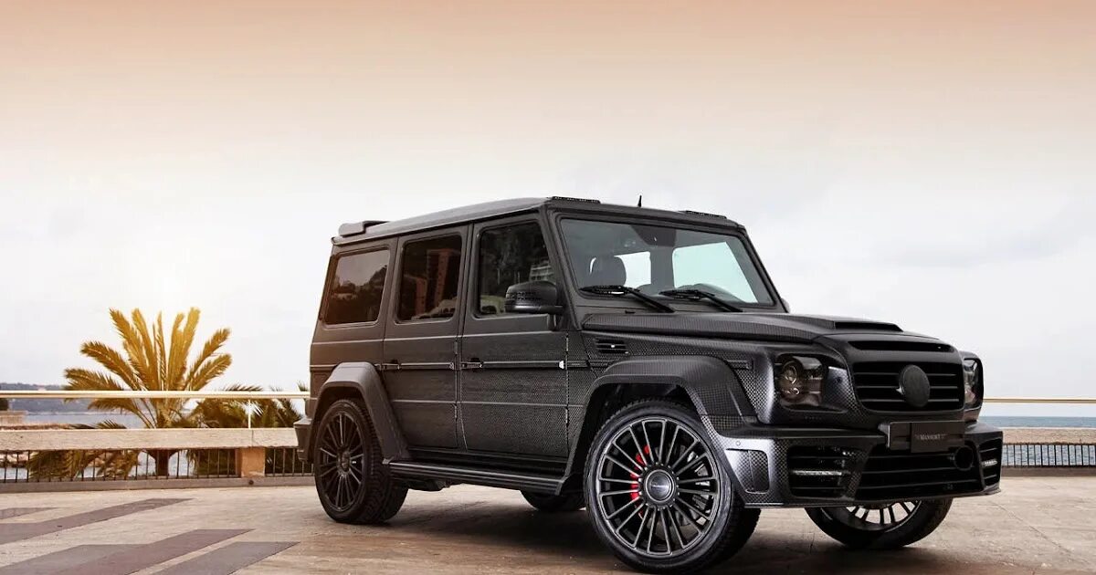 Mercedes g 2024. Mercedes Benz g63 AMG. Mercedes Benz g63 Mansory. Мерседес Гелендваген мансори. Mercedes g63 AMG Mansory.