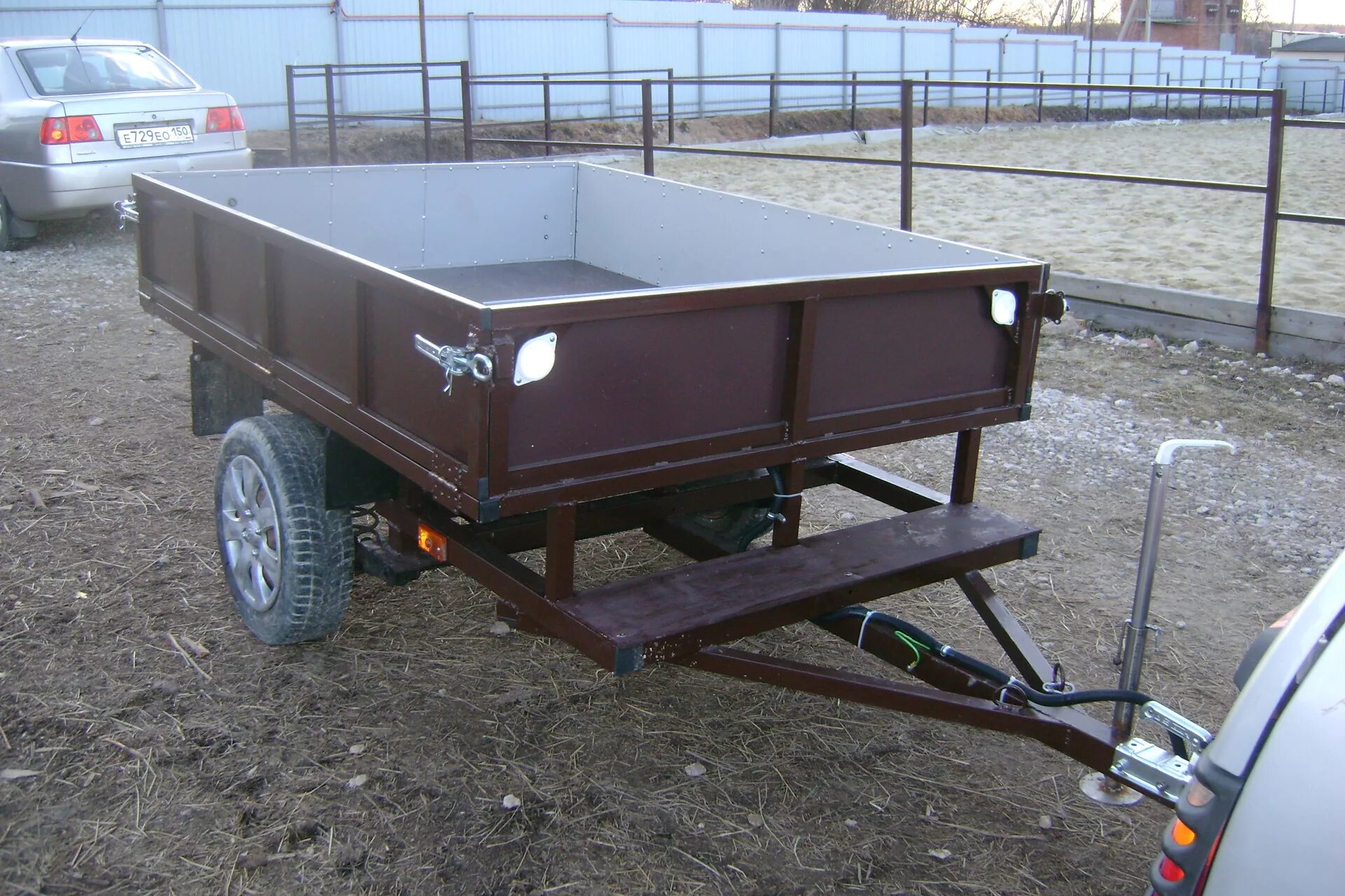 Авито сельхозтехника прицепы. Прицеп 2птс 4 советский. Тракторные тележки 2птс4 татарстан. Авито сельхозтехника прицепы. Прицеп одноосный самосвальный для т-40.