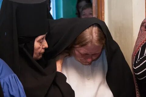 День монашек