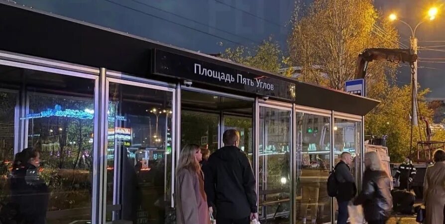 Остановочный комплекс. Остановки в мурманске. Остановку. Остановки в мурманске. Теплые остановки мурманск.