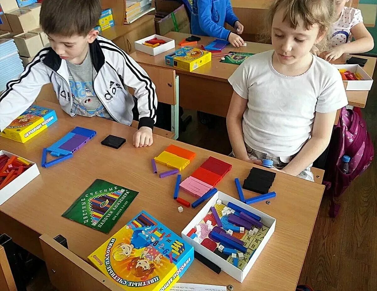 Игры для младших школьников в помещении. Счетные палочки кюизенера. палочки х. кюизенера. цветные палочки кюизенера. игры с палочками кюизенера.