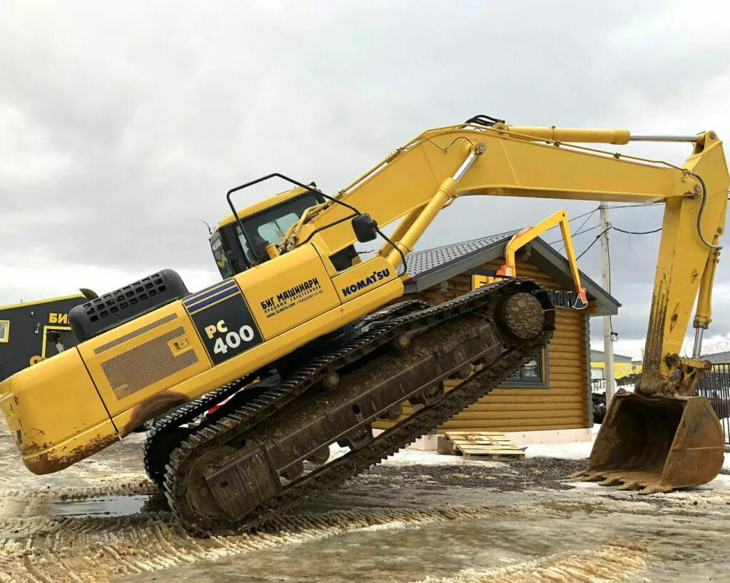 Komatsu pc400. Komatsu pc400-7. Экскаватор Komatsu pc400-7.