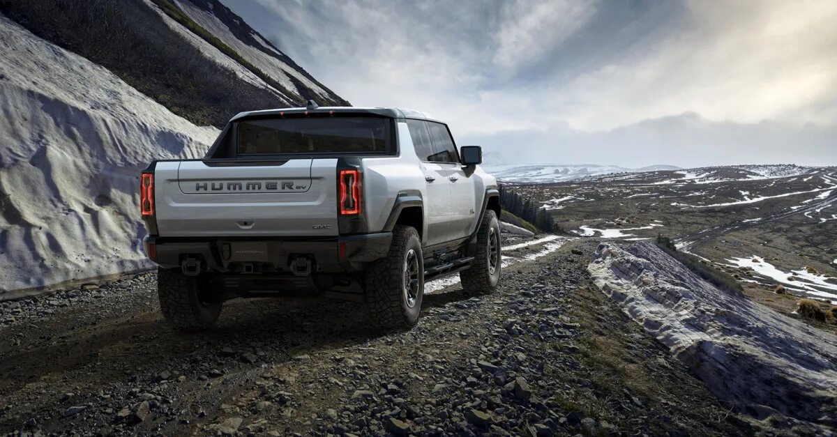 Хаммер 1000 сил. Gmc hummer ev 2022. Hummer ev 2022. Хаммер ev suv. Gmc hummer ev 2022.