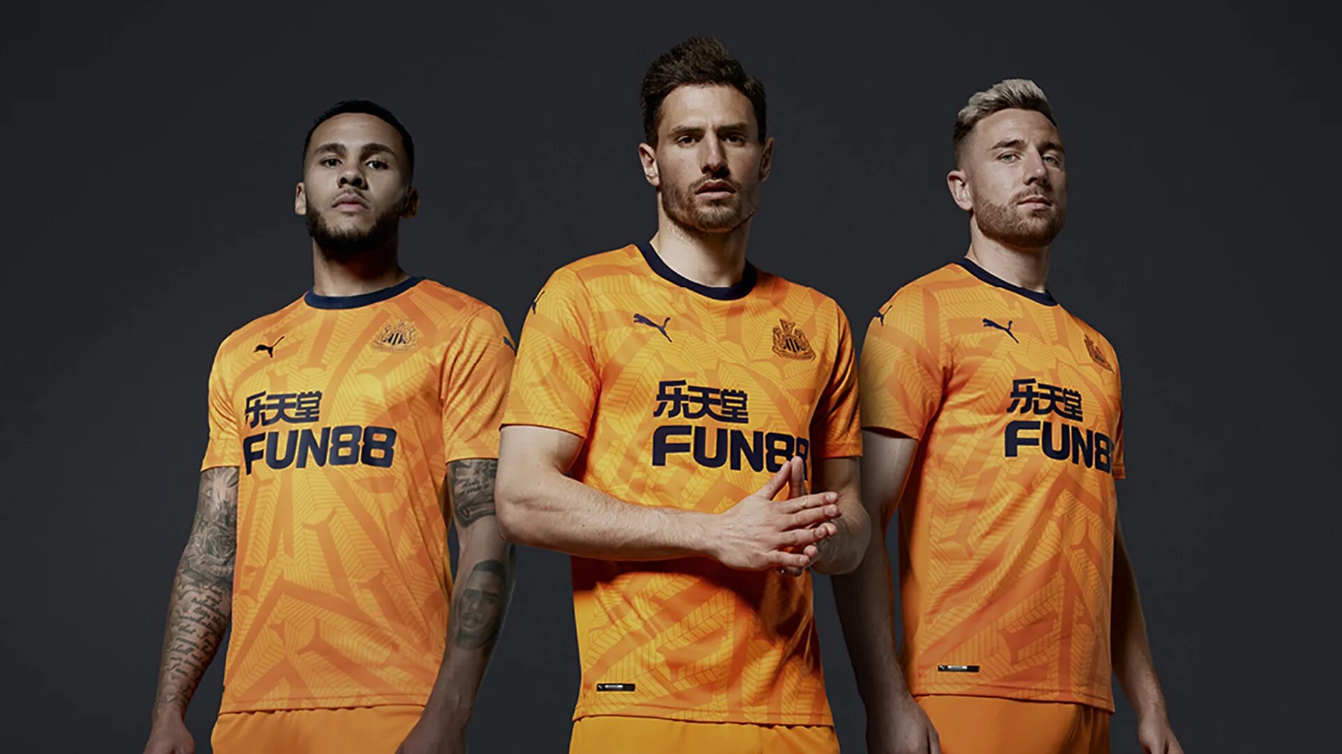 New three. Third kit newcastle fc. newcastle 2017-2018 kits. ньюкасл юнайтед форма 2019 20 третья форма. newcastle форма на заставку.