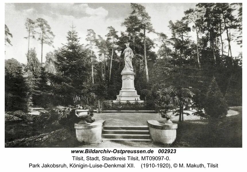 Бетховена советск. Памятник королеве луизе в советске. парк якобсруэ тильзит. памятники королеве луизе в кенигсберге.