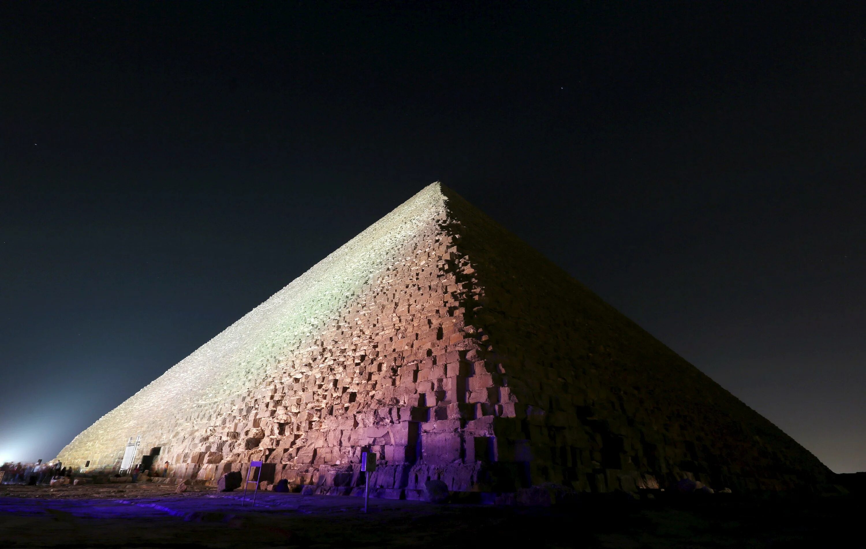 Чудеса св. Пирамида Хуфу Египет. Пирамида Хеопса. Пирамида Хеопса чудо света. Пирамида Хеопса фото.