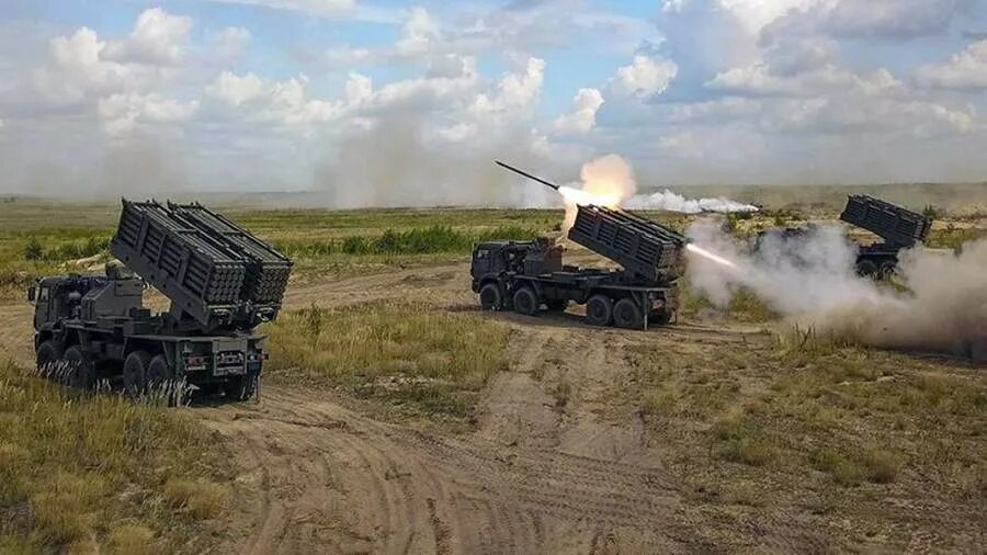 Установки минирования. Инженерную машину дистанционного минирования &quot;земледелие&quot;. инженерная система дистанционного минирования исдм земледелие. рсзо земледелие. боевая машина инженерной системы дистанционного минирования исдм.