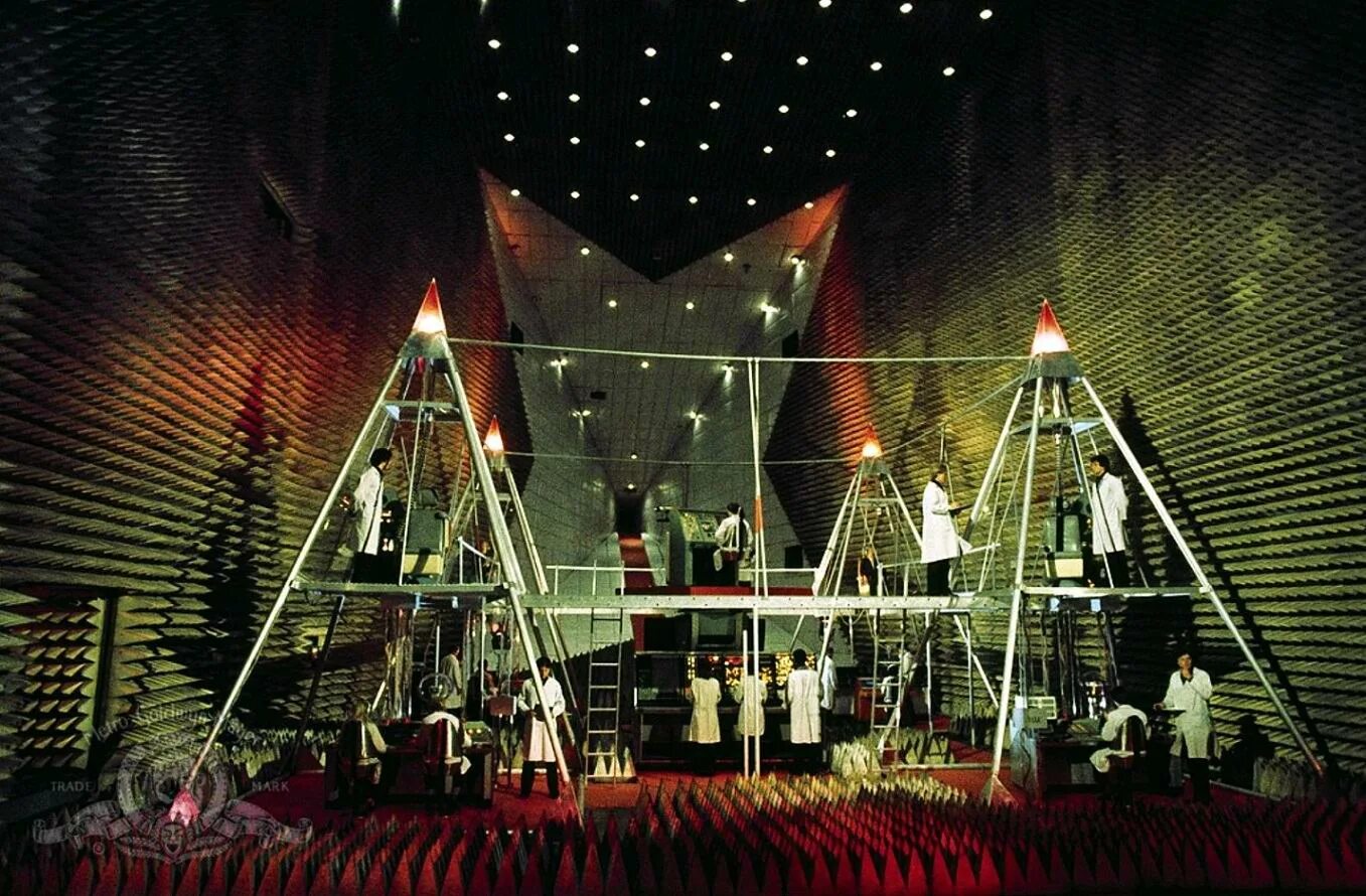 Futureworld 1976 год. мир будущего фильм 1976 актёры. Future world 1976. Future world 1976 3d. Futureworld 1976 год.