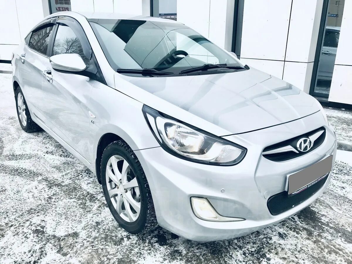 Солярис 2013 размер. Hyundai solaris 2017 габариты. Hyundai solaris 2013 1. Габариты хендай солярис хэтчбек 2014. Габариты хендай ай 30.