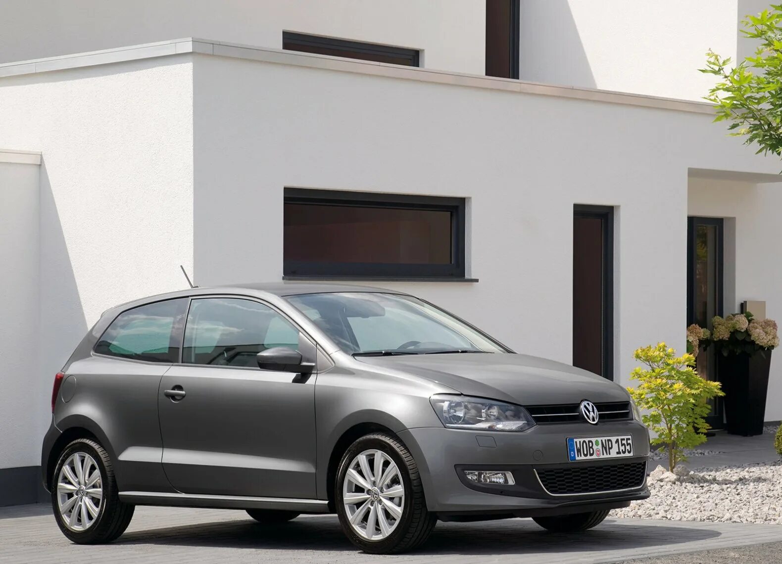 Audi a3 sportback 2009. Мазда 3 седан салон. Ауди а3 2008 1. 2010 цифра. Сабвуфер collins ic100r.