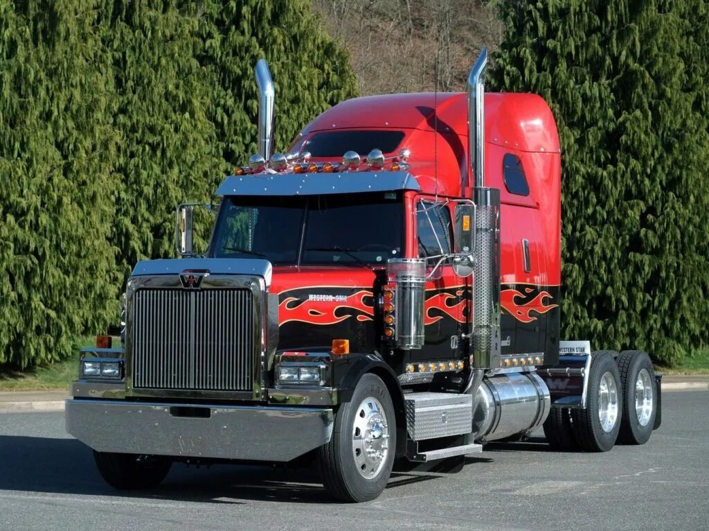 Как называется тягач. Вестерн стар 4900 ex. магистральный тягач western star 4900. американский грузовик western star. western star 4900 с прицепом.
