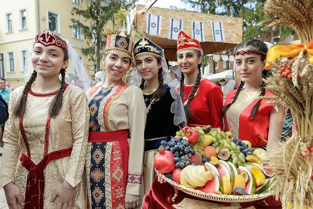 Соотечественники тулы. Народы Тульской области. Тула народ. Культура народов Тульской области. Тула нации.