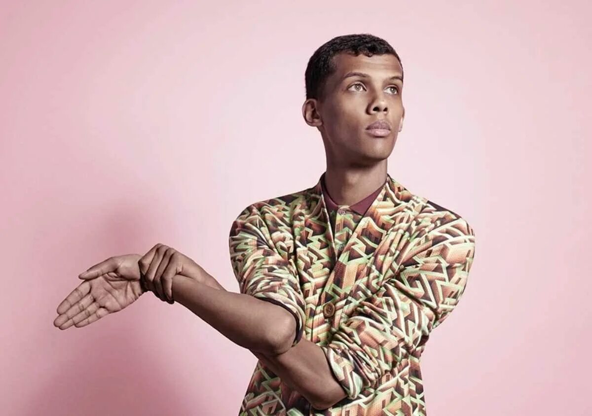 Певец стромай. Стромай папаутей. Французский певец стромае. Stromae 2022. Песня утэ папа утэ