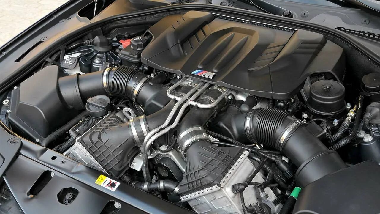 F10 8. Bmw m5 f10 engine. bmw m5 f10 мотор. бмв м5 ф10 мотор. bmw m5 f90 мотор.