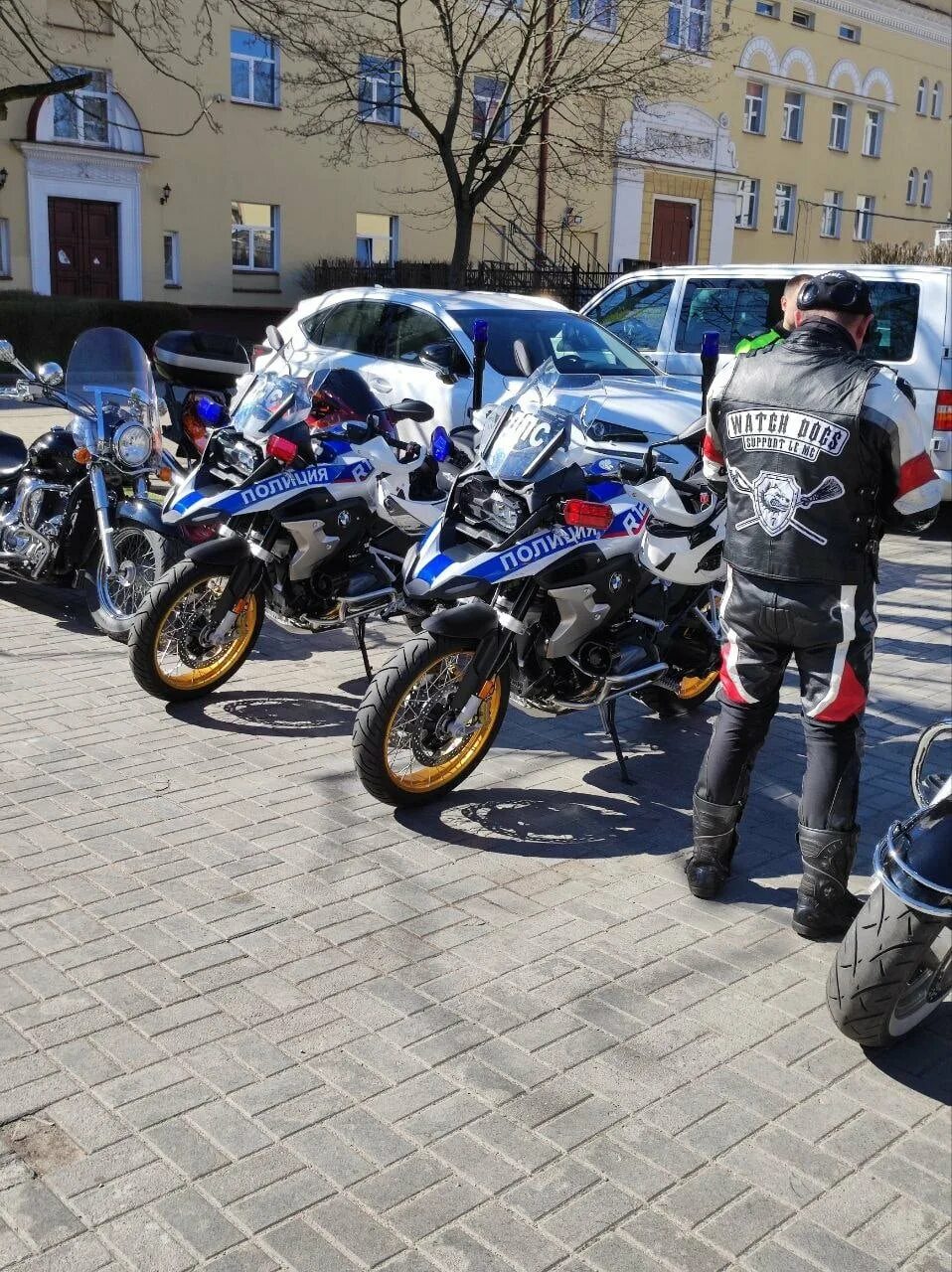 1 июля калининград. Мотоклубы. Внимание мотоциклист. Внимание на дороге мотоциклисты. Guardsmen мотоклуб Калининград.